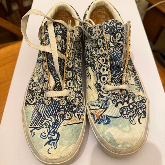 New without box Vincent Van Gogh Museum Vans old skool women 9.5 men’s 8 - Picture 2 of 8